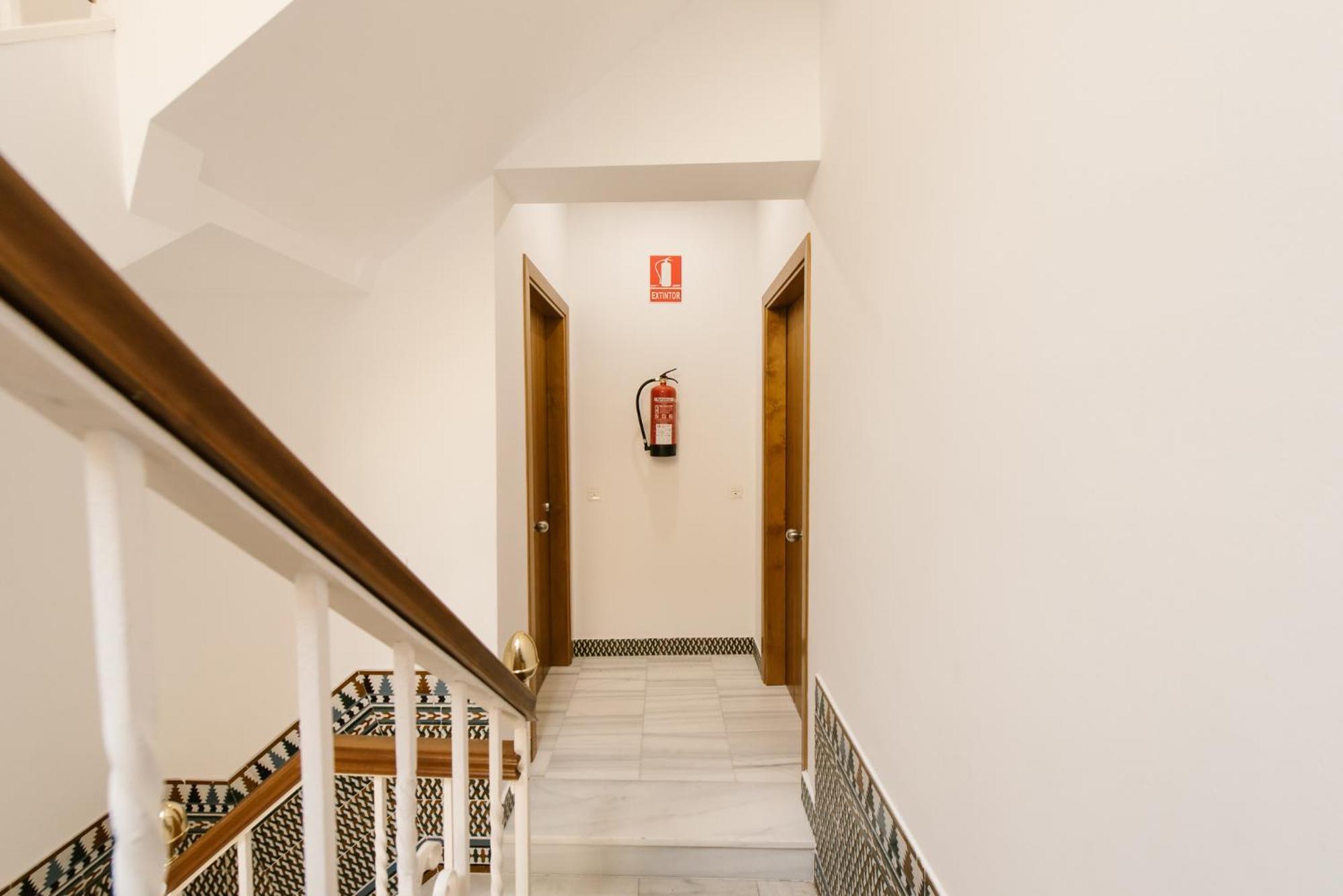 T2, Tirso De Molina, Apartamento Luminoso Y Tranquilo Sevilla Kültér fotó